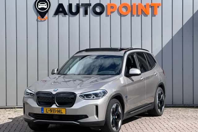 BMW iX3 (2021) thumbnail 4