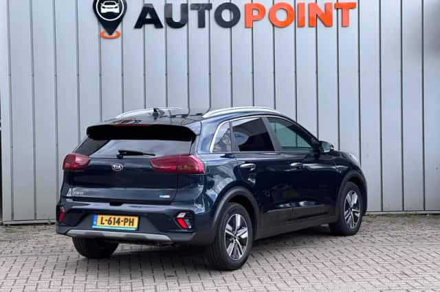 Kia Niro (2021) thumbnail 3