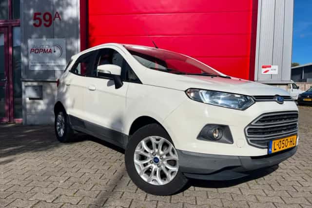 Ford EcoSport (2016) thumbnail 5