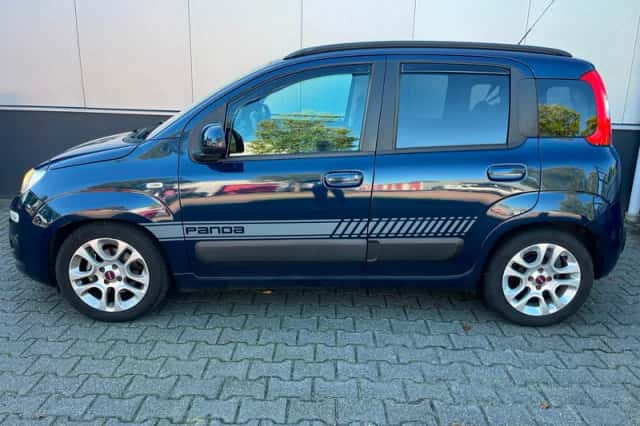 Fiat Panda (2012) thumbnail 3