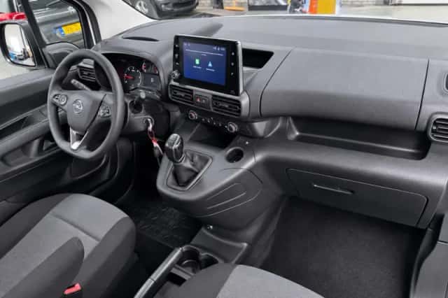 Opel Combo (2019) thumbnail 3