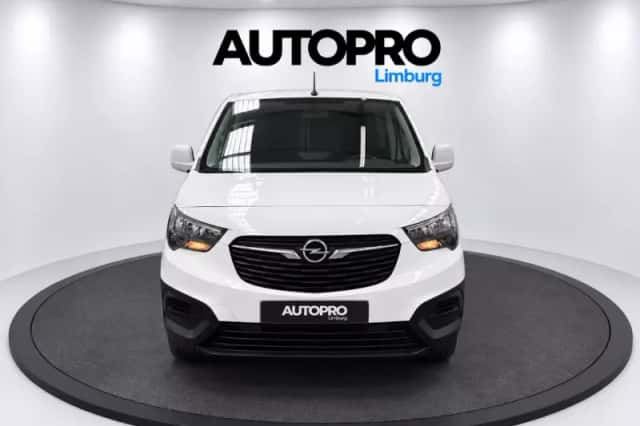 Opel Combo (2019) thumbnail 4