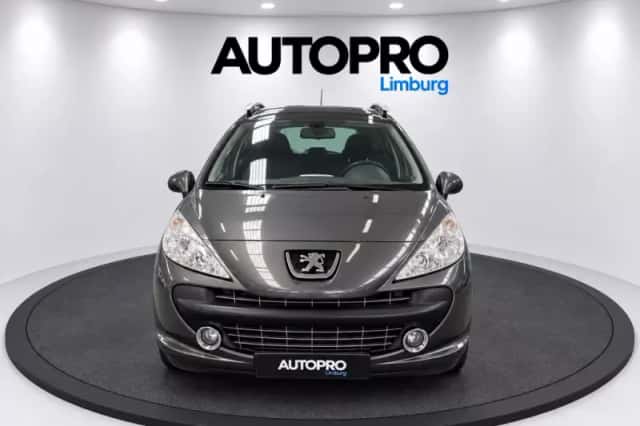 Peugeot 207 (2008) thumbnail 4