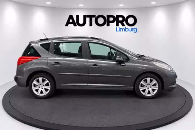 Peugeot 207 (2008) thumbnail 6