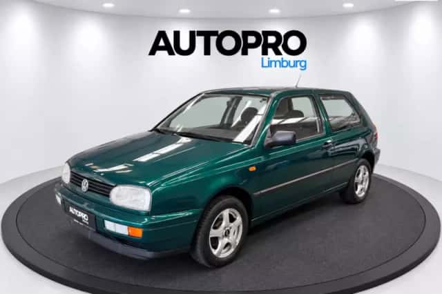 Volkswagen Golf (1996) thumbnail 1