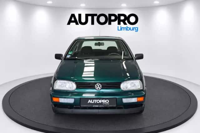 Volkswagen Golf (1996) thumbnail 4