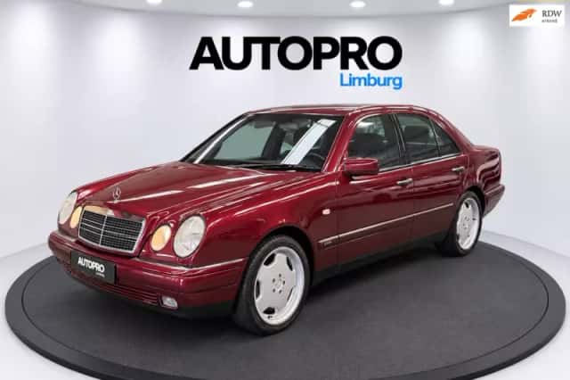 Mercedes-Benz E-Klasse (1996) thumbnail 1