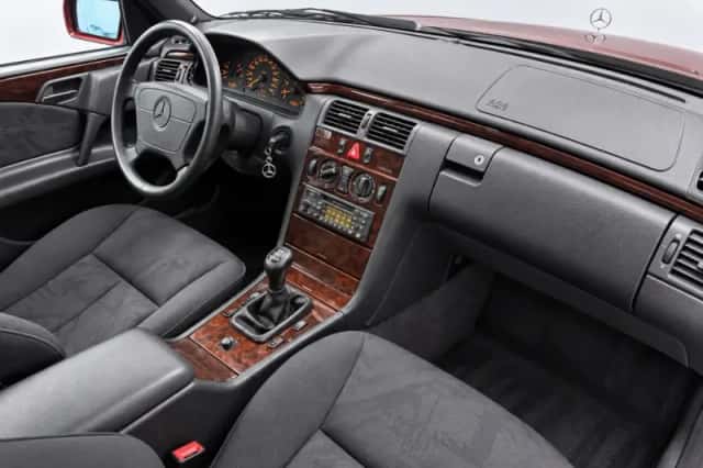 Mercedes-Benz E-Klasse (1996) thumbnail 3