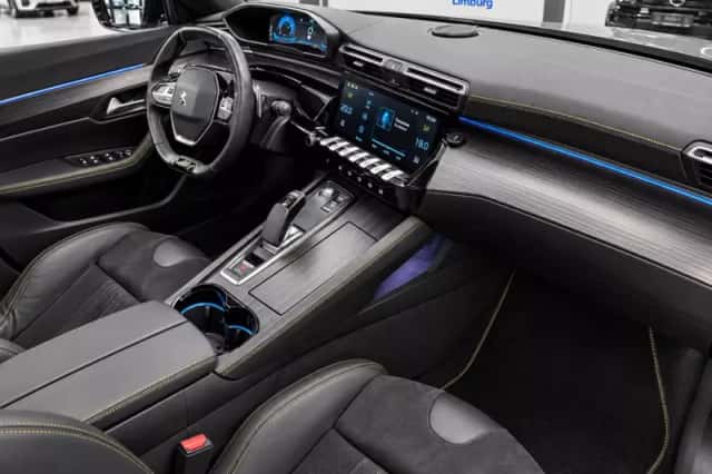 Peugeot 508 (2021) thumbnail 3