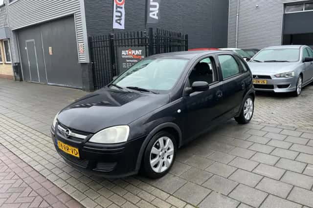 Opel Corsa (2005) thumbnail 1