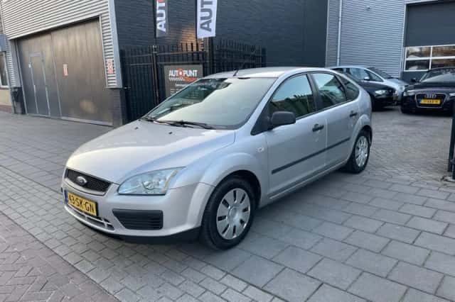 Ford Focus (2006) thumbnail 1