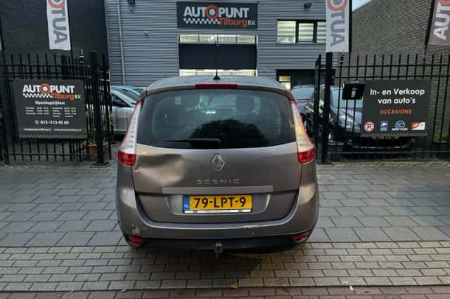 Renault Grand Scénic (2010) thumbnail 5