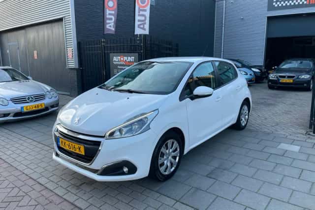 Peugeot 208 (2016) thumbnail 1