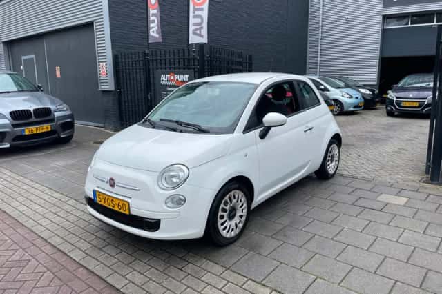 Fiat 500 (2014) thumbnail 1