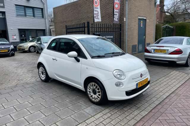 Fiat 500 (2014) thumbnail 3