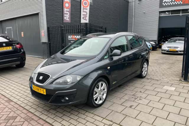 SEAT Altea XL (2011) thumbnail 1