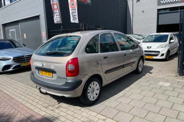 Citroën Xsara Picasso (2003) thumbnail 4
