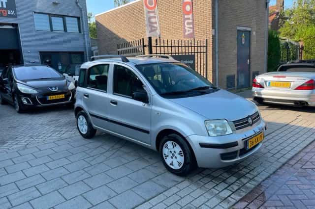 Fiat Panda (2007) thumbnail 3