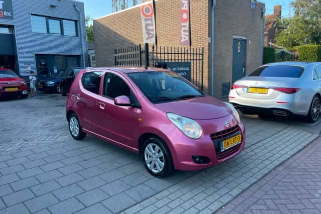 Suzuki Alto (2010) thumbnail 3