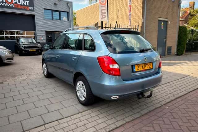 Škoda Fabia (2010) thumbnail 6