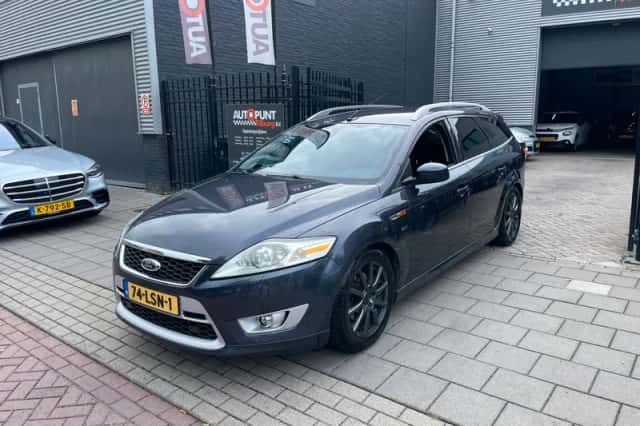 Ford Mondeo (2010) thumbnail 1
