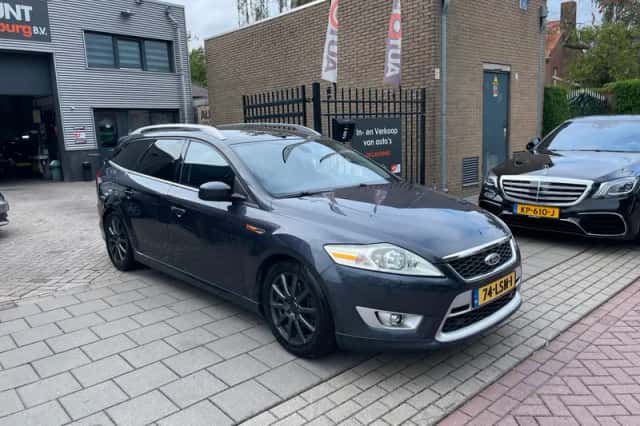 Ford Mondeo (2010) thumbnail 3