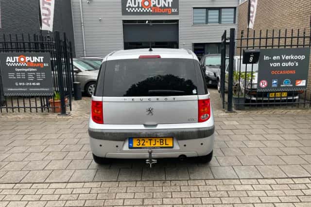 Peugeot 1007 (2006) thumbnail 5