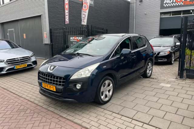 Peugeot 3008 (2009) thumbnail 1