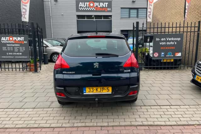 Peugeot 3008 (2009) thumbnail 5