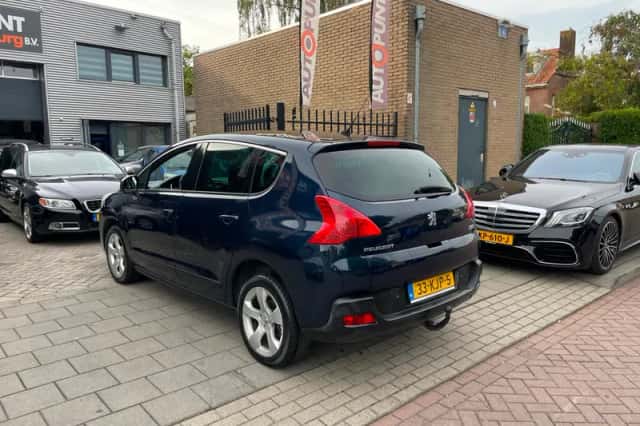 Peugeot 3008 (2009) thumbnail 6