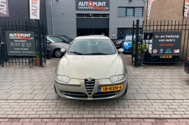 Alfa Romeo 147 (2003) thumbnail 2