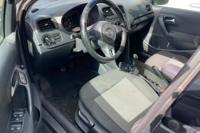 Volkswagen Polo (2012) thumbnail 6