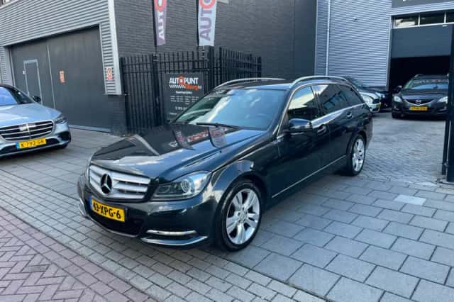 Mercedes-Benz C-Klasse (2012) thumbnail 1