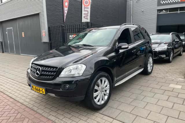 Mercedes-Benz M-Klasse (2006) thumbnail 1