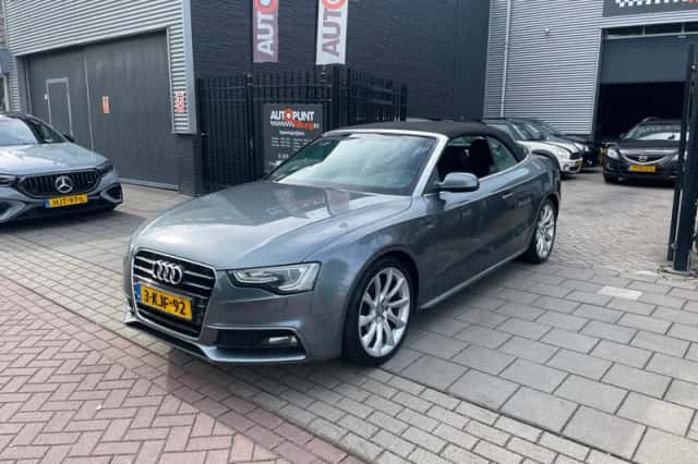 Audi A5 (2013) thumbnail 1