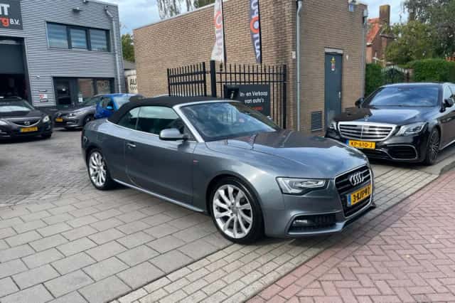 Audi A5 (2013) thumbnail 3