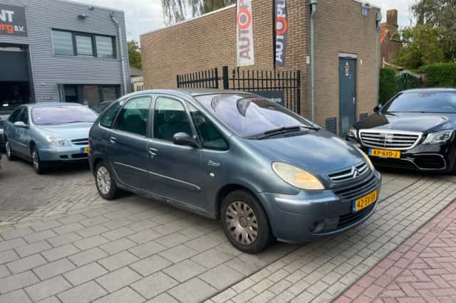 Citroën Xsara Picasso (2006) thumbnail 3
