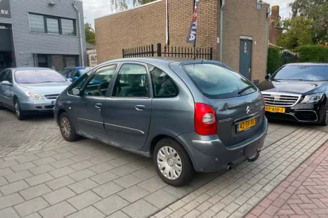 Citroën Xsara Picasso (2006) thumbnail 6