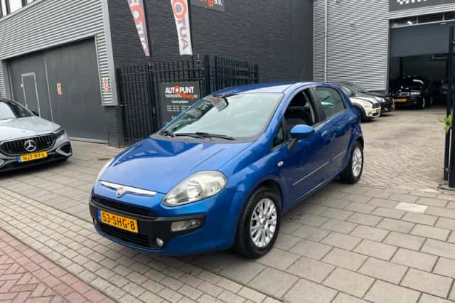 Fiat Punto Evo (2011) thumbnail 1