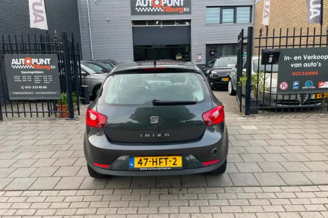 SEAT Ibiza (2008) thumbnail 5