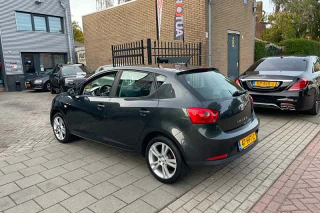SEAT Ibiza (2008) thumbnail 6