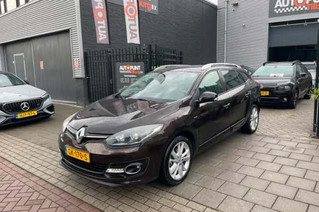 Renault Mégane (2015) thumbnail 1