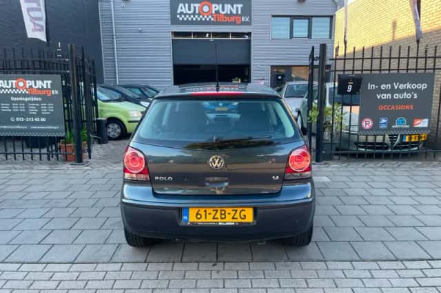 Volkswagen Polo (2008) thumbnail 5