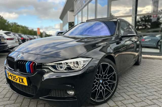 BMW 3-Serie (2018) thumbnail 1