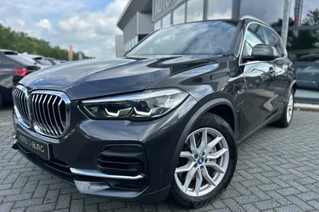 BMW X5 (2023) thumbnail 2