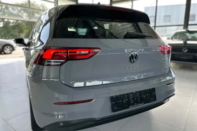 Volkswagen Golf (2021) thumbnail 6