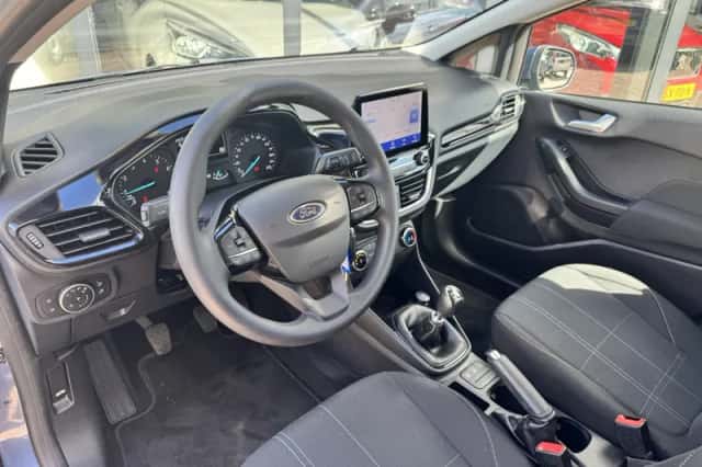 Ford Fiesta (2020) thumbnail 5
