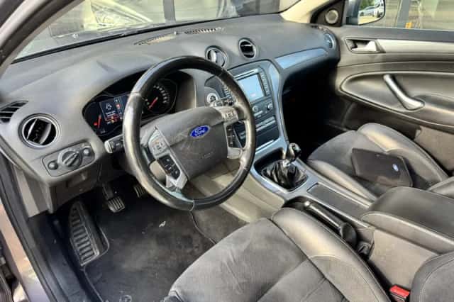 Ford Mondeo (2013) thumbnail 5