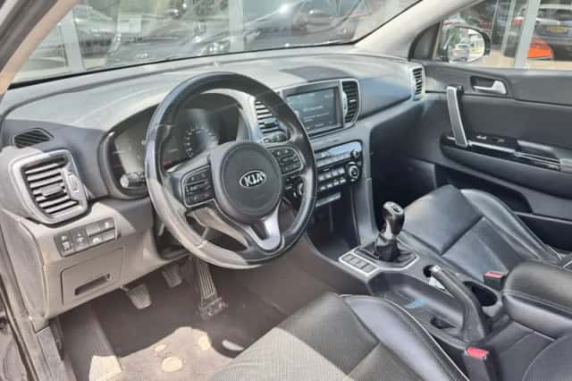 Kia Sportage (2017) thumbnail 5