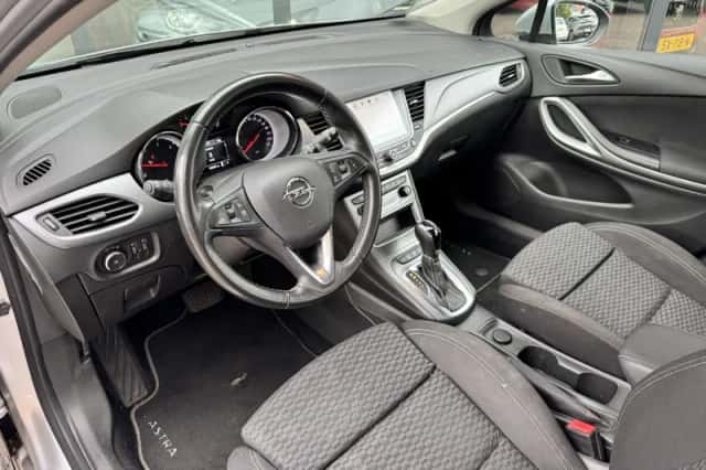 Opel Astra (2018) thumbnail 5